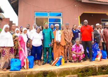Eid-al-Fitr: Boon Akinsade Foundation Greets Muslims In Ondo Kingdom, Supports Them With Food Items, Cash Gifts | TheCity 