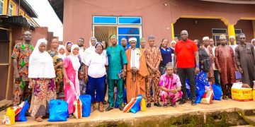 Eid-al-Fitr: Boon Akinsade Foundation Greets Muslims In Ondo Kingdom, Supports Them With Food Items, Cash Gifts | TheCity 
