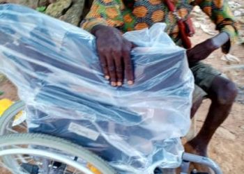 Ondo Majority Leader, Ogunmolasuyi Donates Wheelchair to Physically Challenged Constituent | TheCity