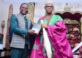 UACC President visits Osemawe in Ondo, Seeks Cordial Relationship | TheCity