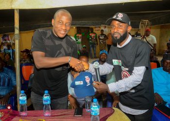 Bye Election: Youths mobilise support for APC Reps Candidate, Ehindero, Donate Campaign Materials In Akoko | TheCity