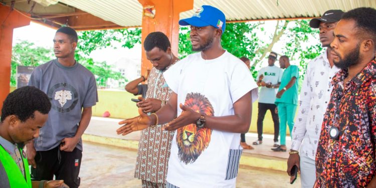 SkillAYouth: Oyemekun LCDA Vice Chairman, Adeleye trains empowers youths with Technical Skills | TheCity