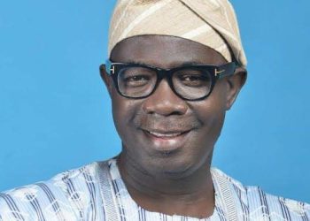 Video Report: Ondo PDP Guber candidate, Agboola Ajayi visit Erekesan market, Promise to revitalize economy | TheCity